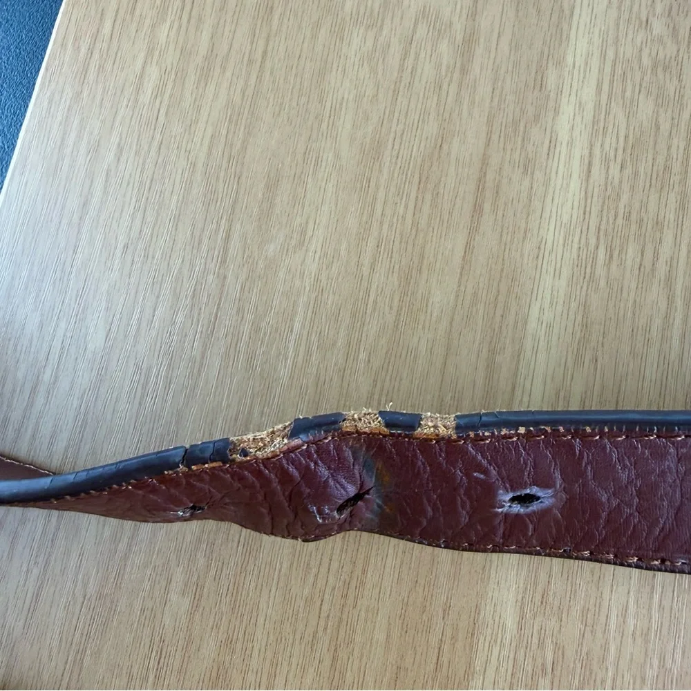 Southern Tide The Skipjack Leather Canvas Fish Logo Red Belt Men’s size 38 - Picture 12 of 15